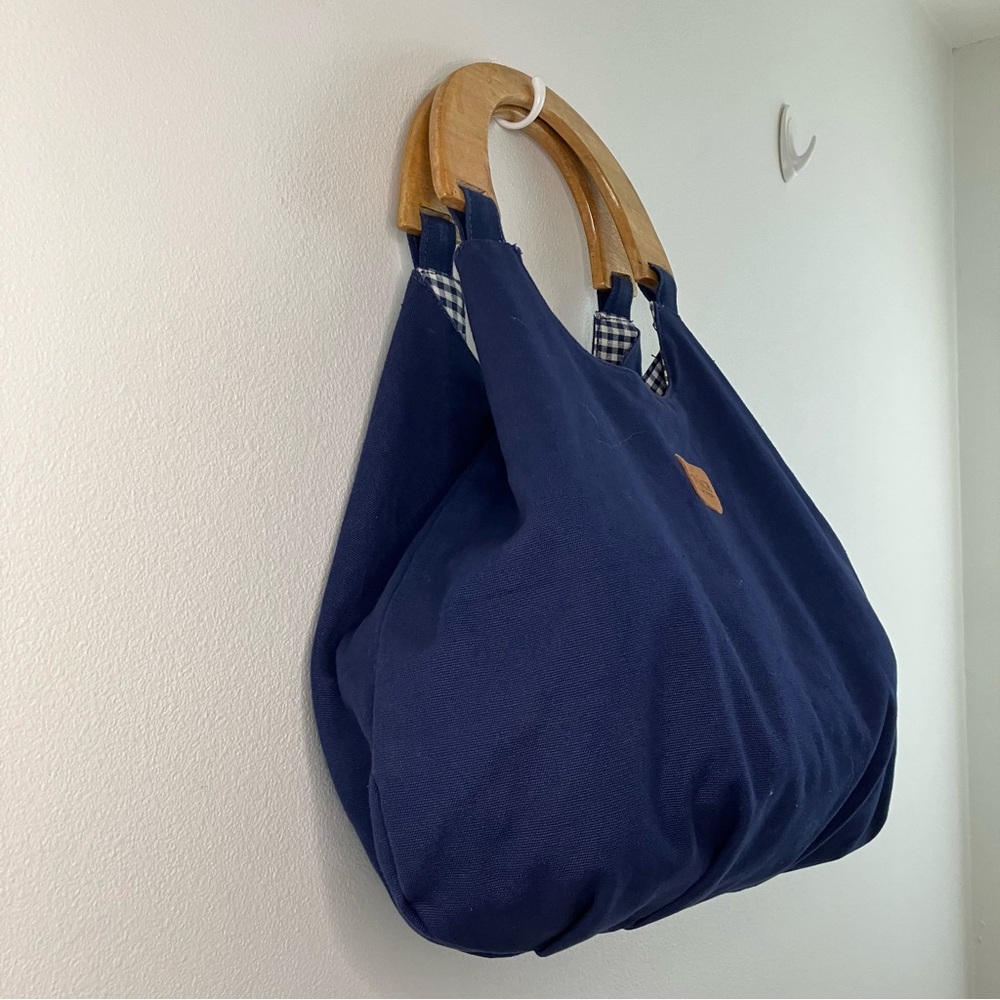 Reversible Slouchy Bag with Wood Handles - Picture 2 of 16